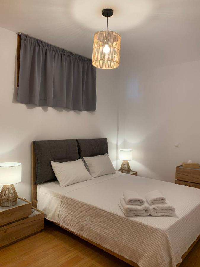 Komis Crown - Luxury Apartments Komi  Luaran gambar